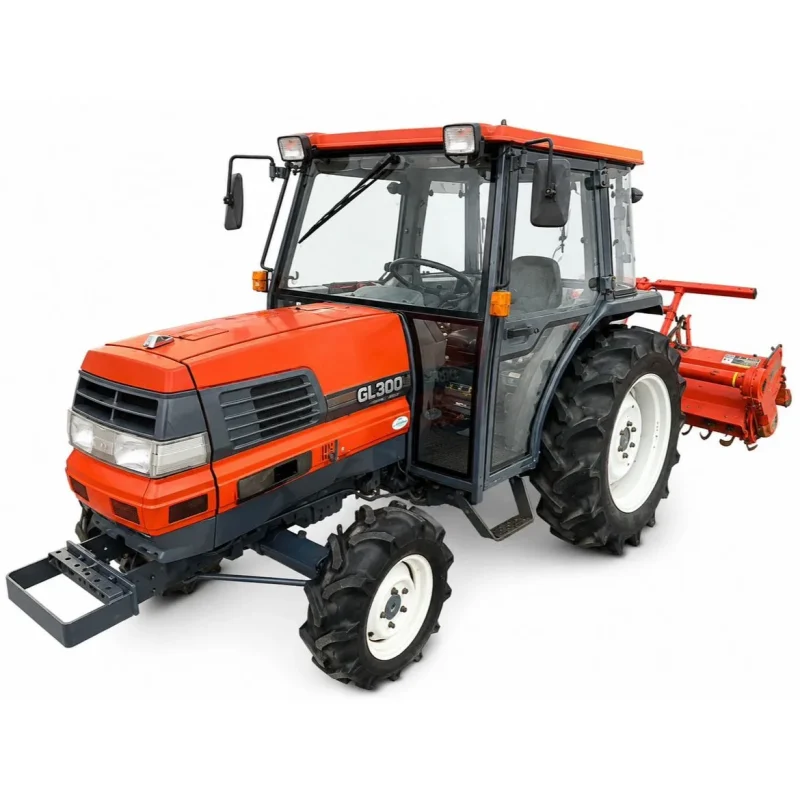 Kubota GL300 cu cabină dotat cu freză japoneză